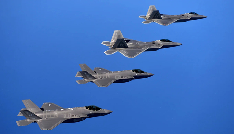 美國空軍第六代戰(zhàn)斗機(jī)的發(fā)展前景在哪里？